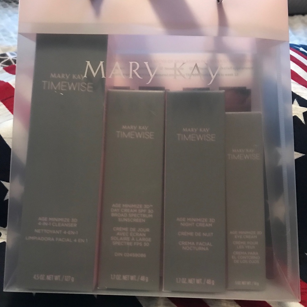 Mary Kay Time Wise 3 D Set